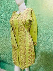 Lakhnavi Kurta