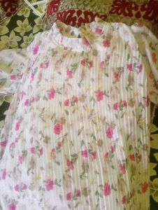 Floral Pleated Top