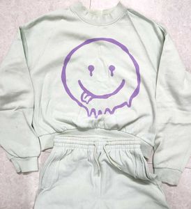 SET SWEATSHIRT AND PANTS