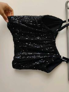 🖤 Black Sequin Crop Top – Party-Ready &amp; Sparkly A