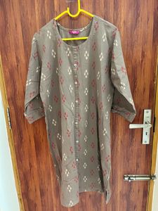 Elegant Printed Kurta