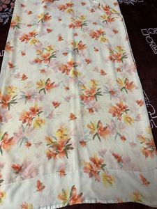 cream colour flowers print saree