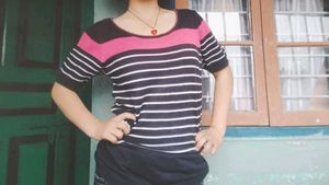 Y2k Half Sleeved Wide Neck Top