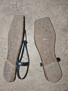 Black Superb Sandals