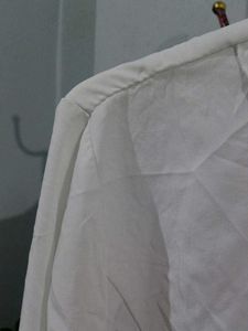 Ruffle Off-white