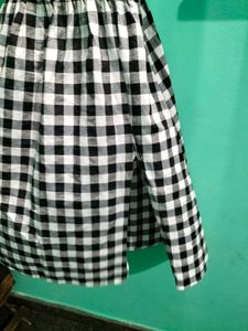 Urbanic Black And White Dress