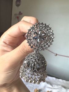 Silver Jhumka Earrings