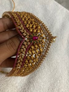 Gold Chocker With Jumka