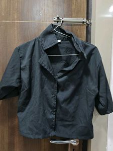 Black Collared Crop Top