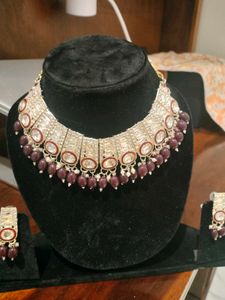 Elegant Necklace & Earring Set With Mangtikka