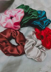 Beautiful Silk Hair Scrunchies For Women And Girls