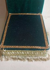 Laddu Gopal bed