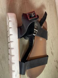 Roadster Black Ankle Strap Sandals