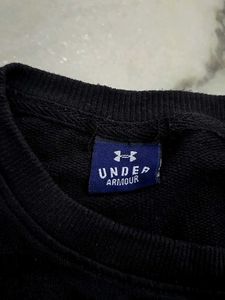 Under Armour Long Sleeve T-Shirt