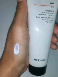 Minimalist Sunscreen SPF 50 PA++++ (50% Left)
