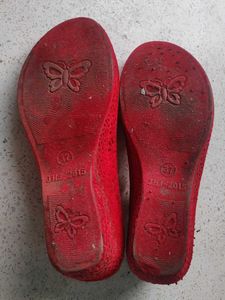 Beautiful Red Velvet Finish Ballerinas
