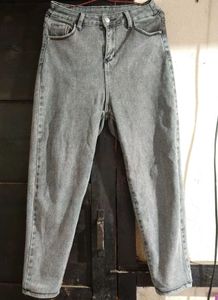 Grey 🩶 Jeans for women