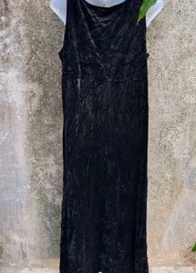 2.5.1 BLACK COWL NECK LONG BODYCON