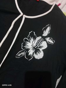 Chic Black Floral Cardigan