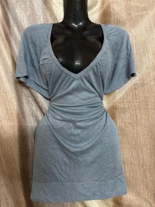 Elegant Blue V-Neck Dress