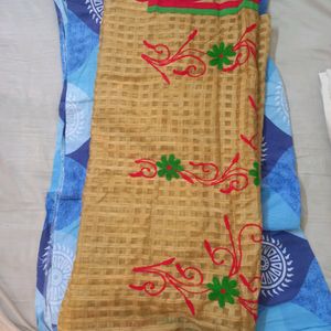 Beautiful Hand loom Saree (For Little Girls)
