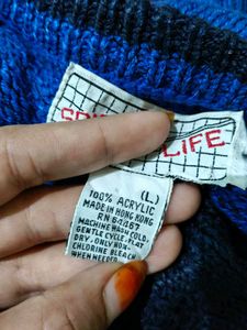 Blue Made In Hong Kong Sweat Shirt For Girls