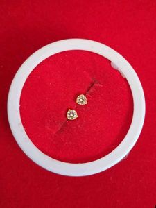Beautiful New Shaining Stone Studs
