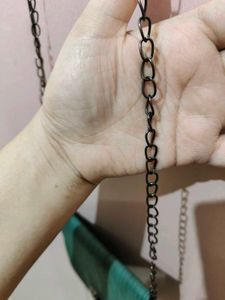 Ivy Green  Sling Bag