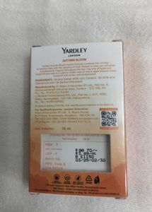 Plum - Tulips dont Lie +  FREEBIE Yardley