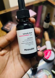 Minimalist Salicylic Acid
