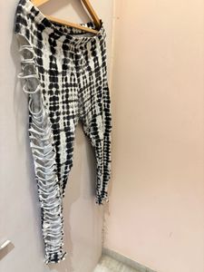 Tie Dye Cutout Leggings