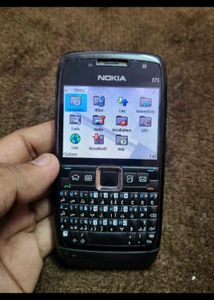 Nokia E71