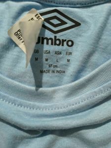 Umbro Women&#39;s Light Blue Graphic T-Shirt