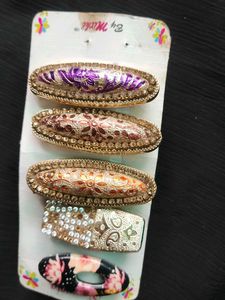 Sparkly Saree Pin (Pp 20rs)