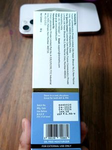 Dr. Sheath&#39;s KESAR AND KOJIC ACID MOISTURIZER