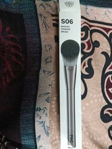 PAC S06 Powder Brush Totally New