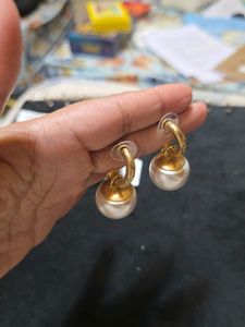 Big Pearl Earrings