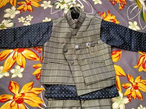 Gray Checkered Pants With Shirt Blazer