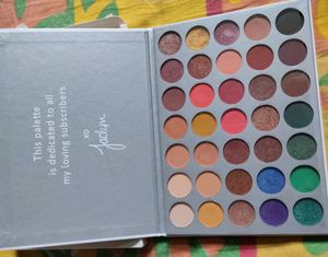 Easydeals Eyeshadow the Hill Pal