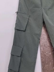 Green Cargo Pant