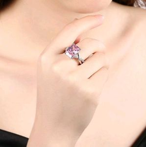 Jewels Galaxy Ring 💍