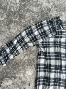 Cherokee Plaid Top