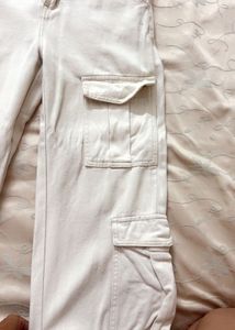 Cream Cargo