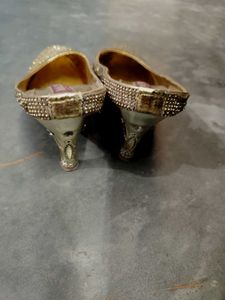 Golden Used Heels