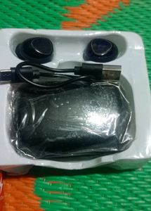 Earbuds