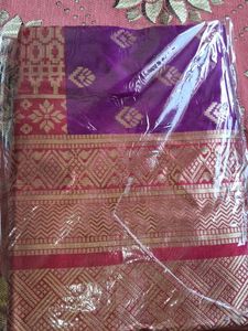Saree With Blouse