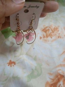 Dangle earrings