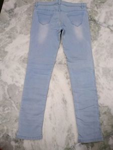 Slim Fit Jeans At Just Rs.150