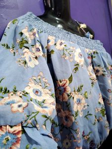 Floral One-Shoulder Top