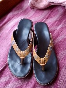 Flats And Slippers